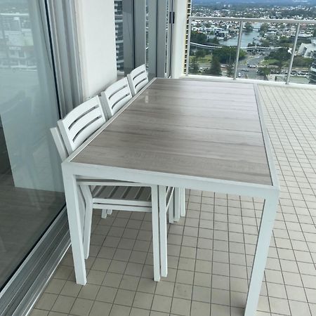Air On Broadbeach - Stunning Ocean Views! Χρυσή Ακτή Εξωτερικό φωτογραφία